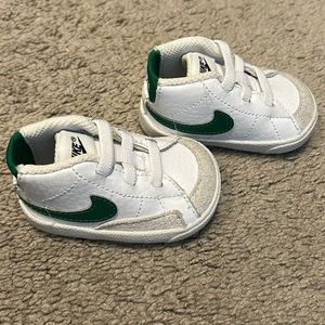Baby Nike Blazers High - Size 1c